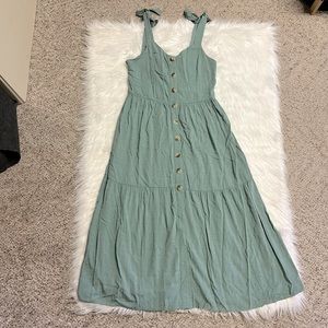 Elegant Green Midi Dress